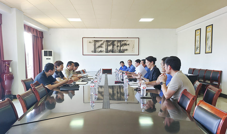  臨沂大學(xué)機(jī)械與車輛工程學(xué)院領(lǐng)導(dǎo)赴我司參觀交流